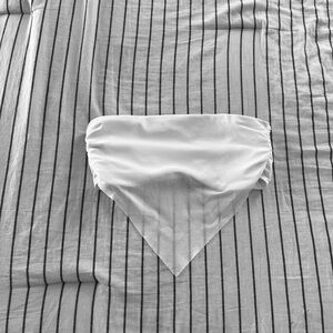 Edikted White Mesh Triangle Strapless Tube Top